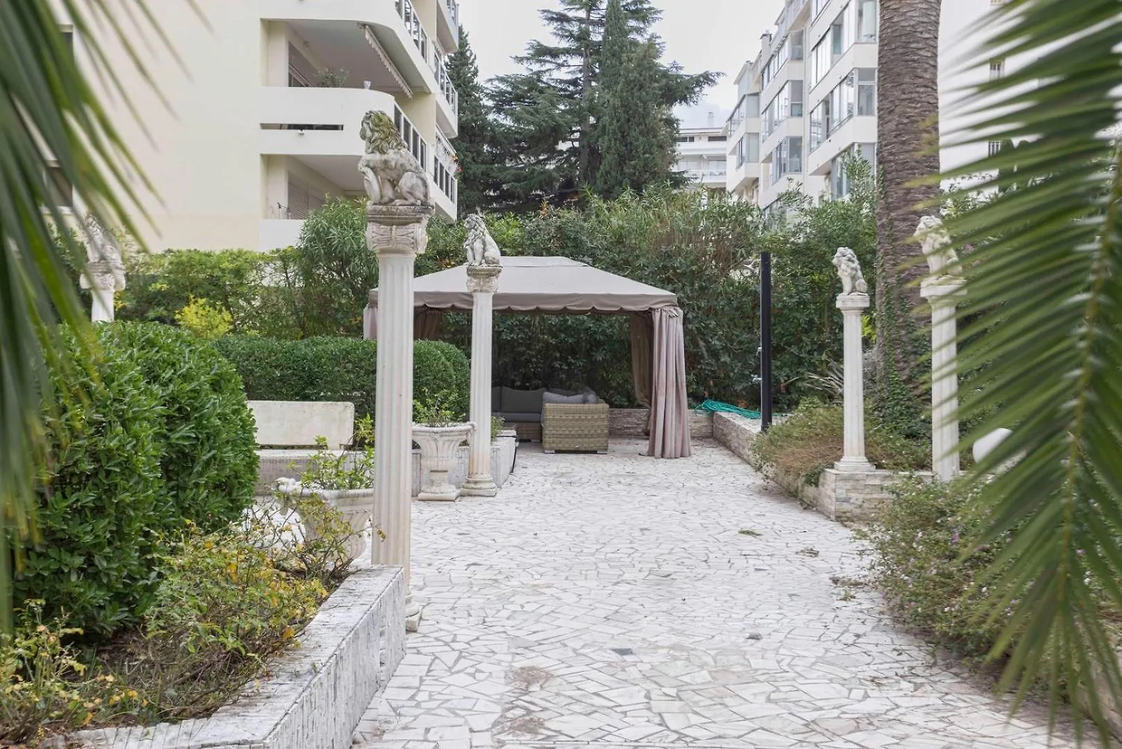 דירות קאן Jardin D'Azur - Terrace, Calm & Croisette צרפת